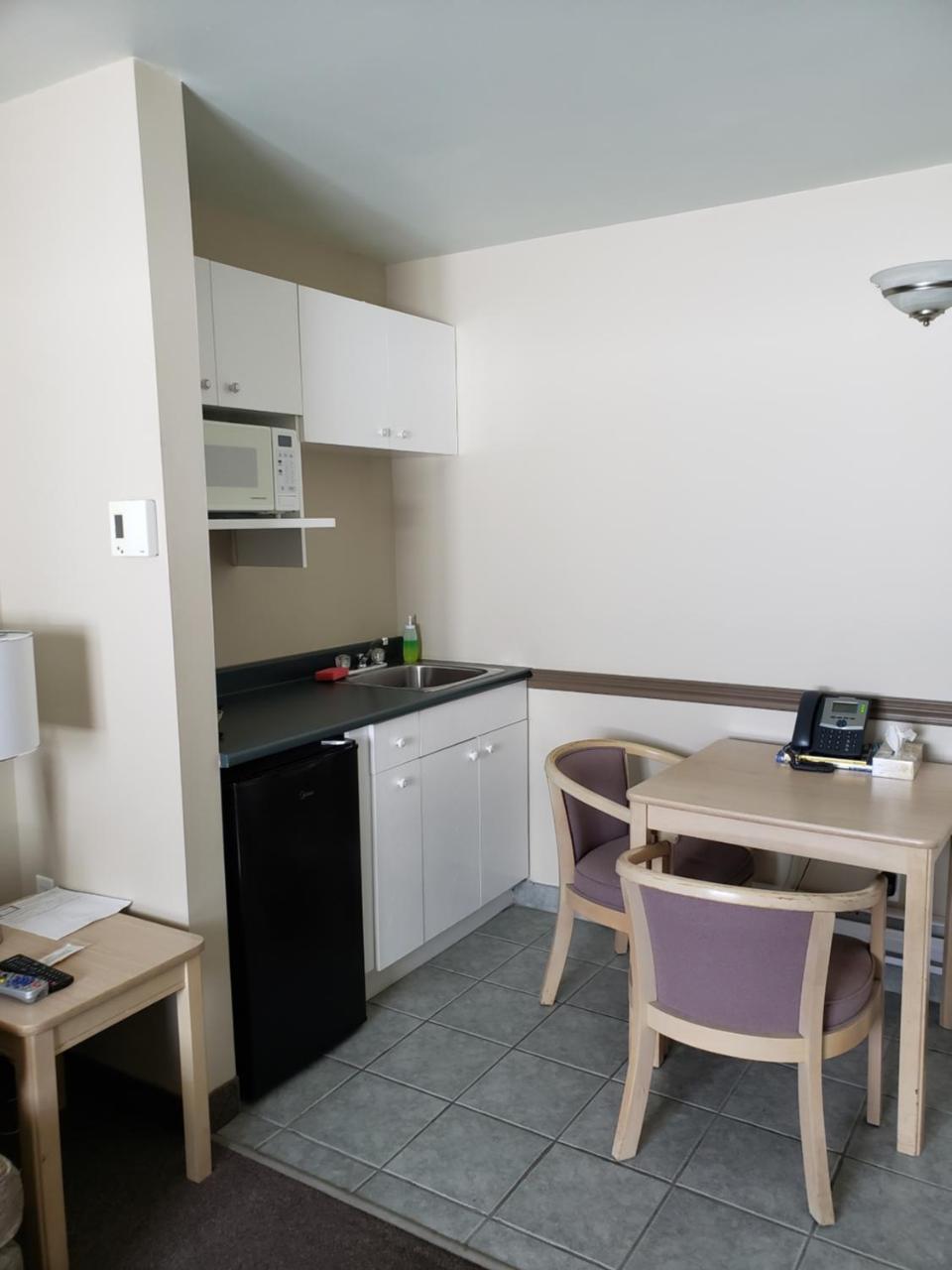 Shemron Suites Hotel Deep River المظهر الخارجي الصورة
